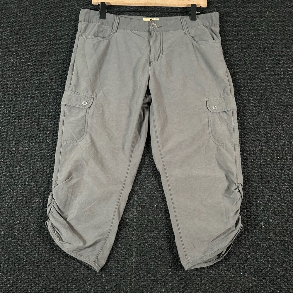 Woolrich Womens Capri Cargo Pants Gray Outdoor Hiking‎ Active Walking Size 8
